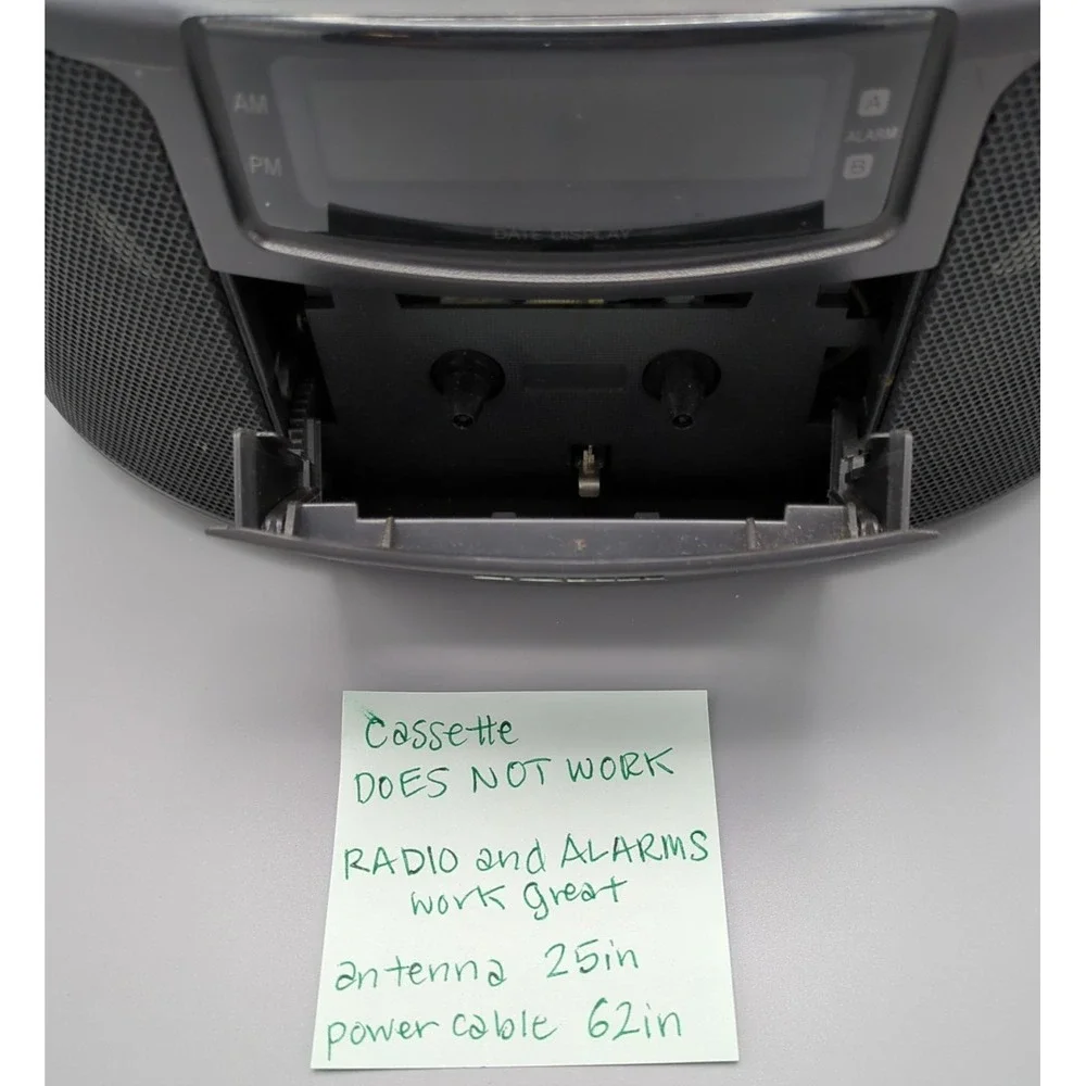 Sony ICFCS660 Dream Machine AM/FM Digital 2 Alarms Bass Green‎ LED Cass Broke